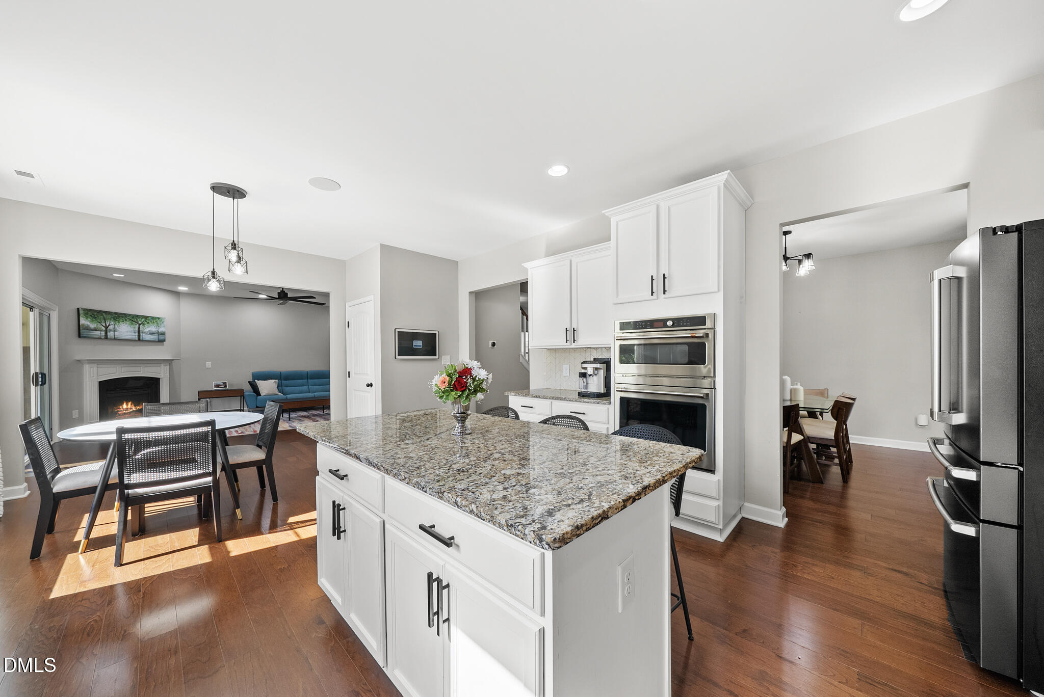 619 Laurel Berry Court Apex, NC 27523 - Photo 10 of 34 DSC06960