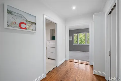 $1,799,900 | 20 Ridgemoor Drive, Clayton, MO 63105