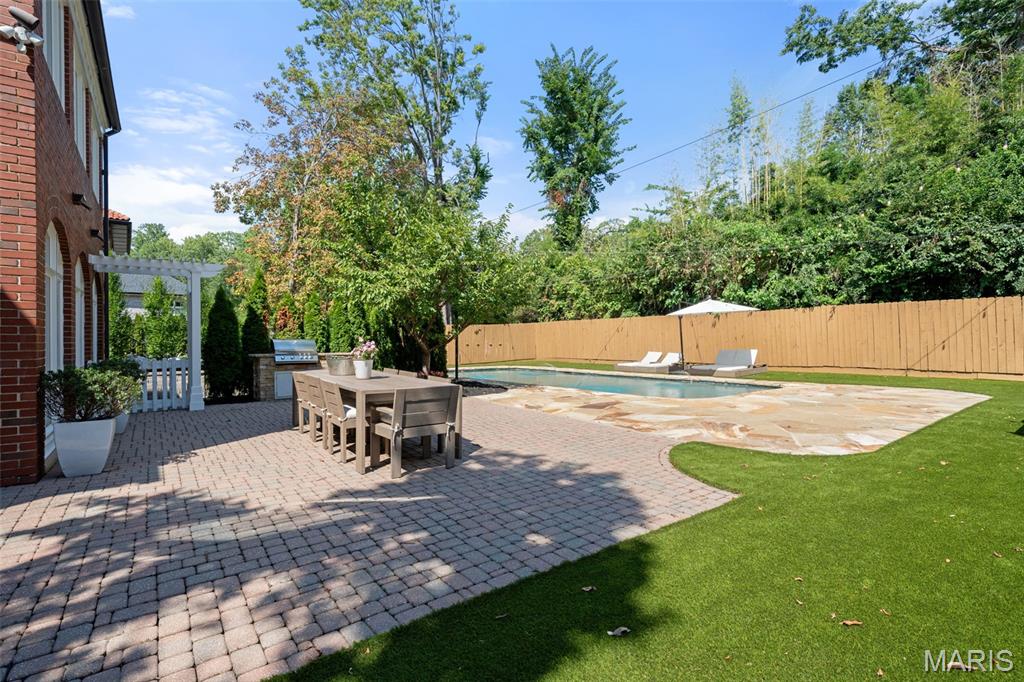 20 Ridgemoor Drive Clayton, MO 63105 - Photo 62 of 76