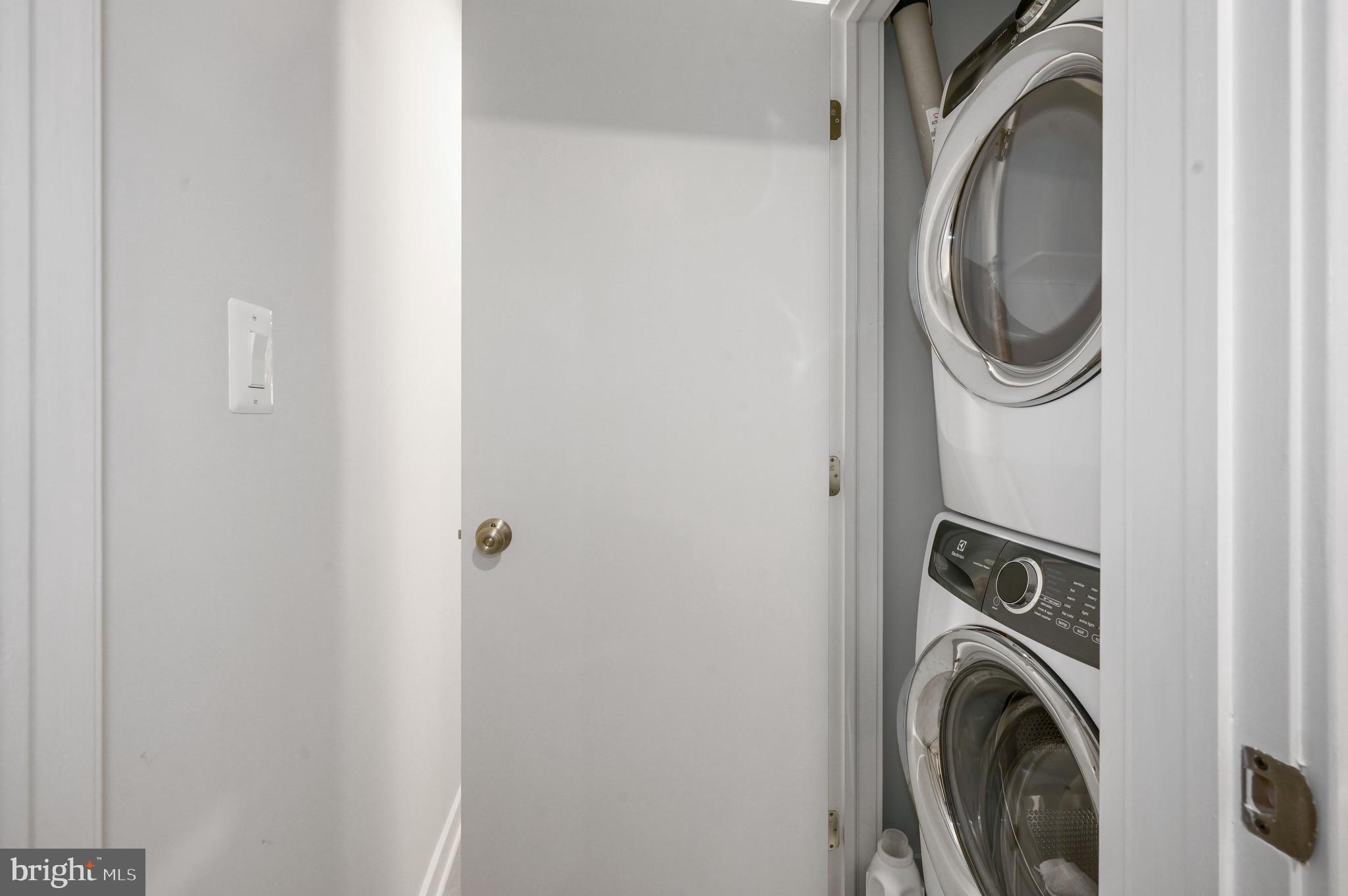 1767 T Street Northwest Washington, DC 20009 - Photo 34 of 51