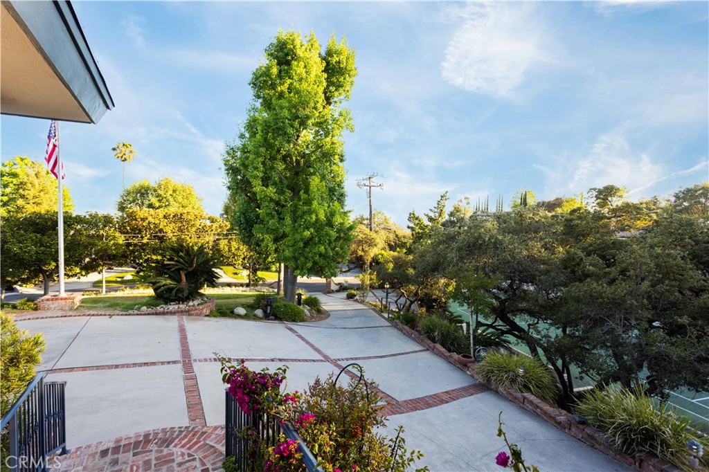 1001 Briarcliff Road Monrovia, CA 91016 - Photo 55 of 59