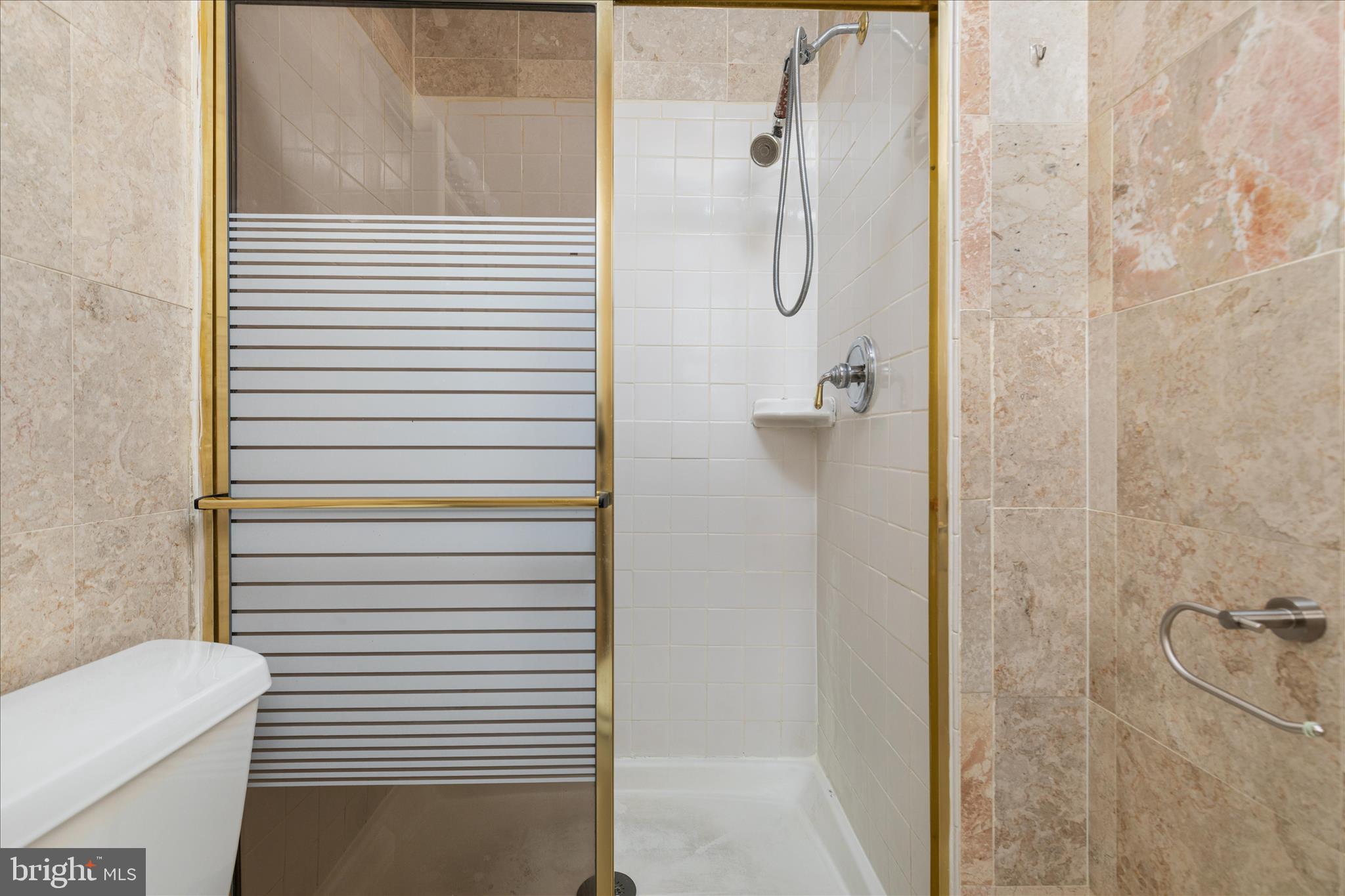 7201 Sydenstricker Road Springfield, VA 22152 - Photo 11 of 24 Bathroom