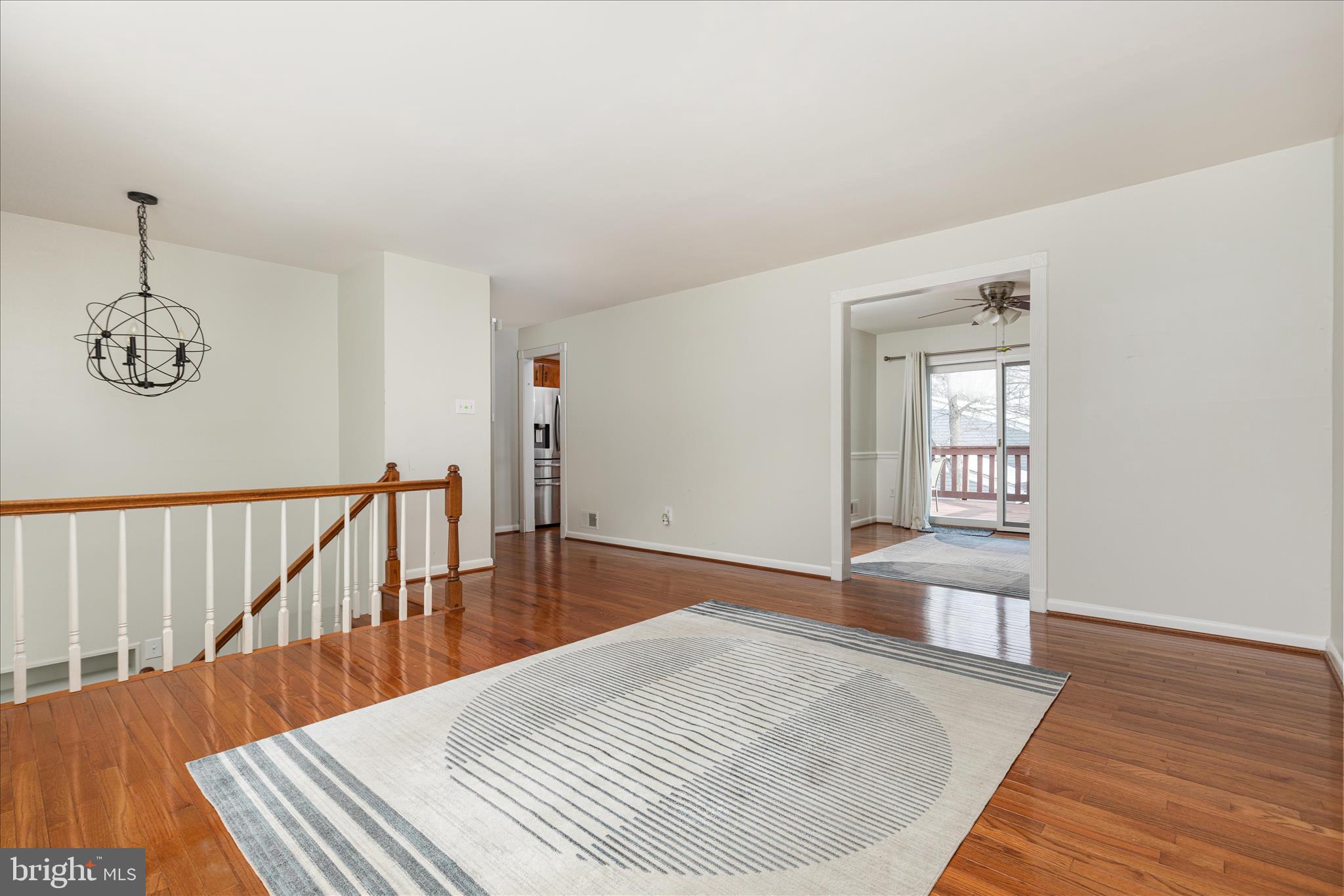 7201 Sydenstricker Road Springfield, VA 22152 - Photo 14 of 24 Living Room