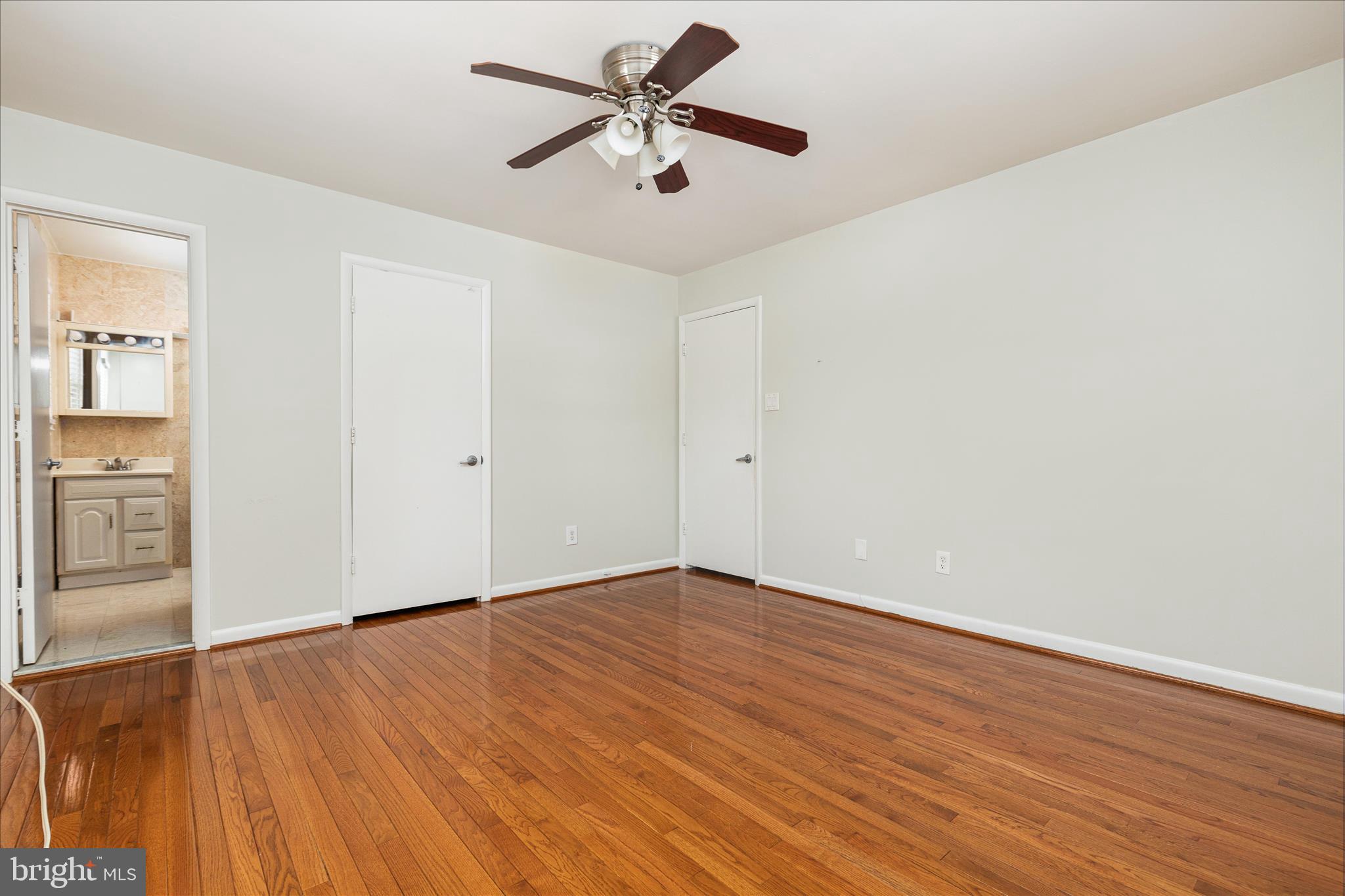 7201 Sydenstricker Road Springfield, VA 22152 - Photo 9 of 24 Bedroom 3