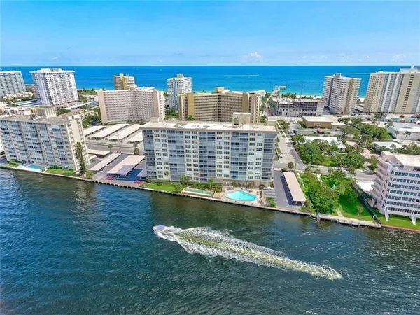 $2,600 | 299 North Riverside Drive, Unit 1006, Pompano Beach, FL 33062