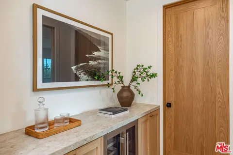 $3,995,000 | 7419 Alverstone Avenue, Los Angeles, CA 90045