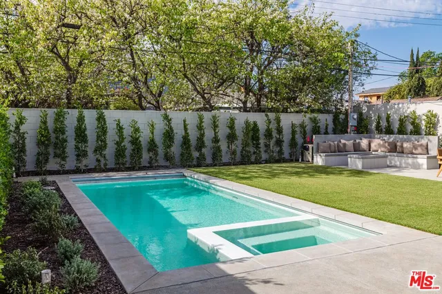 $3,995,000 | 7419 Alverstone Avenue, Los Angeles, CA 90045