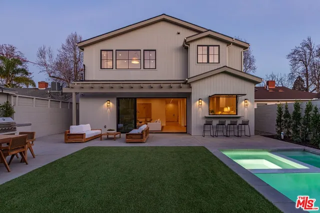 $3,995,000 | 7419 Alverstone Avenue, Los Angeles, CA 90045