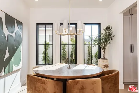 $3,995,000 | 7419 Alverstone Avenue, Los Angeles, CA 90045