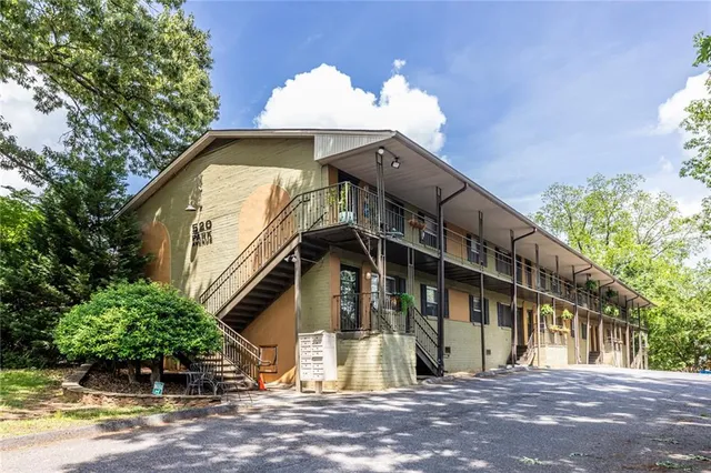 $249,000 | 520 Park Avenue Southeast, Unit 9, Atlanta, GA 30312