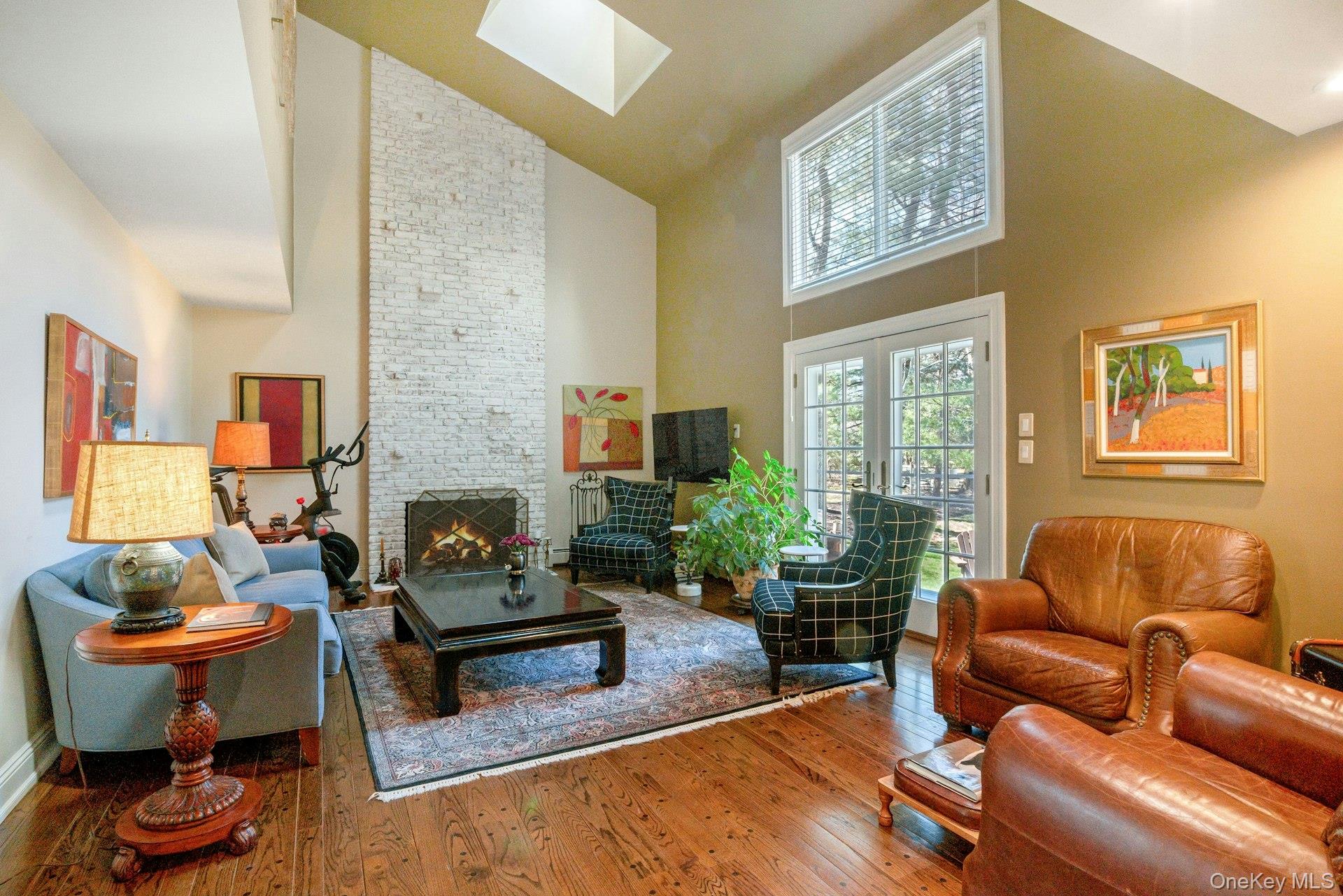 83 Upper Shad Road Pound Ridge, NY 10576 - Photo 5 of 48 Living Room