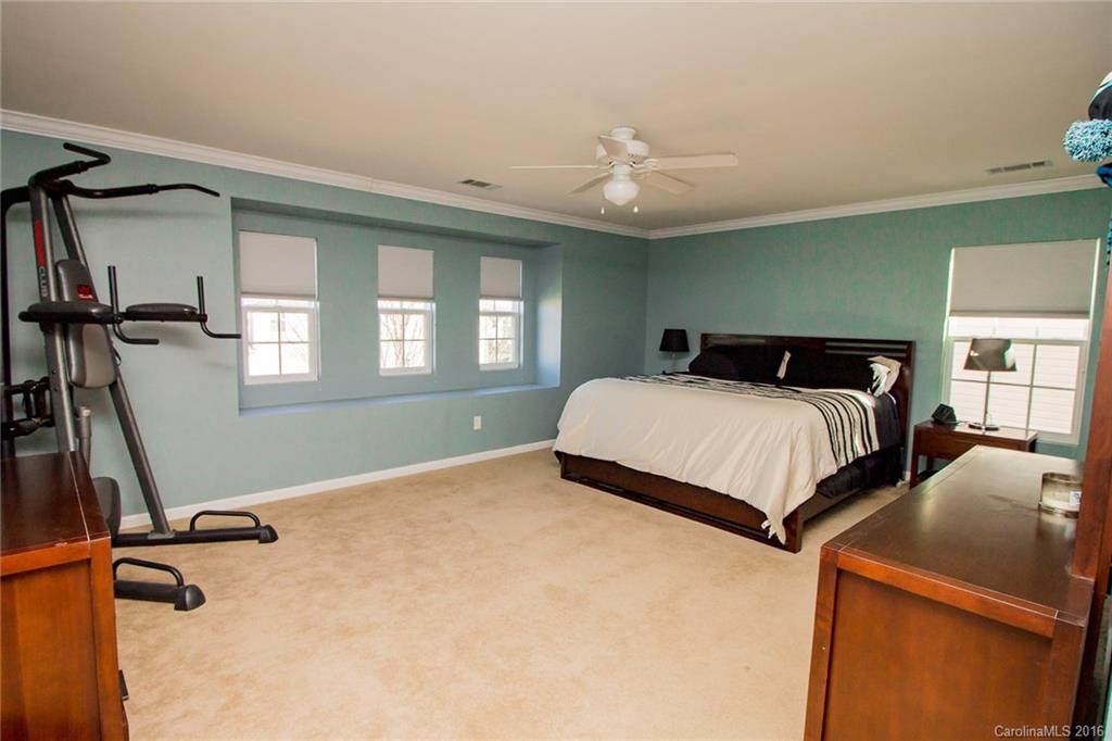 9533 Seamill Road Charlotte, NC 28278 - Photo 12 of 23 Gallery Image 12