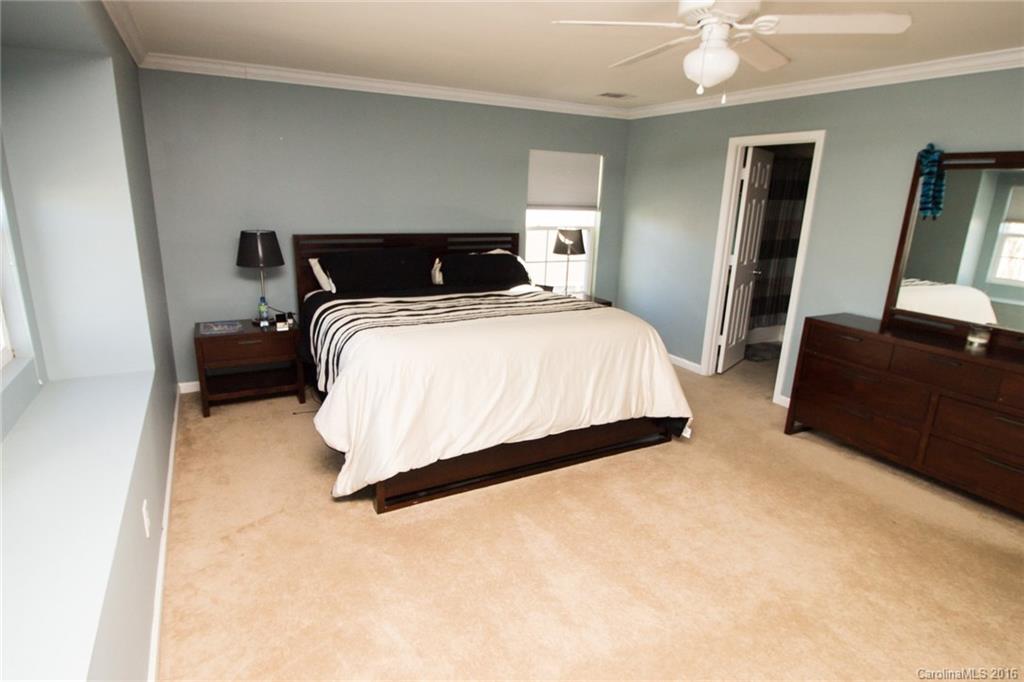 9533 Seamill Road Charlotte, NC 28278 - Photo 13 of 23 Gallery Image 13