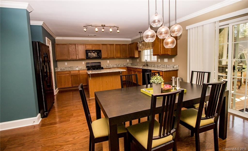 9533 Seamill Road Charlotte, NC 28278 - Photo 8 of 23 Gallery Image 8