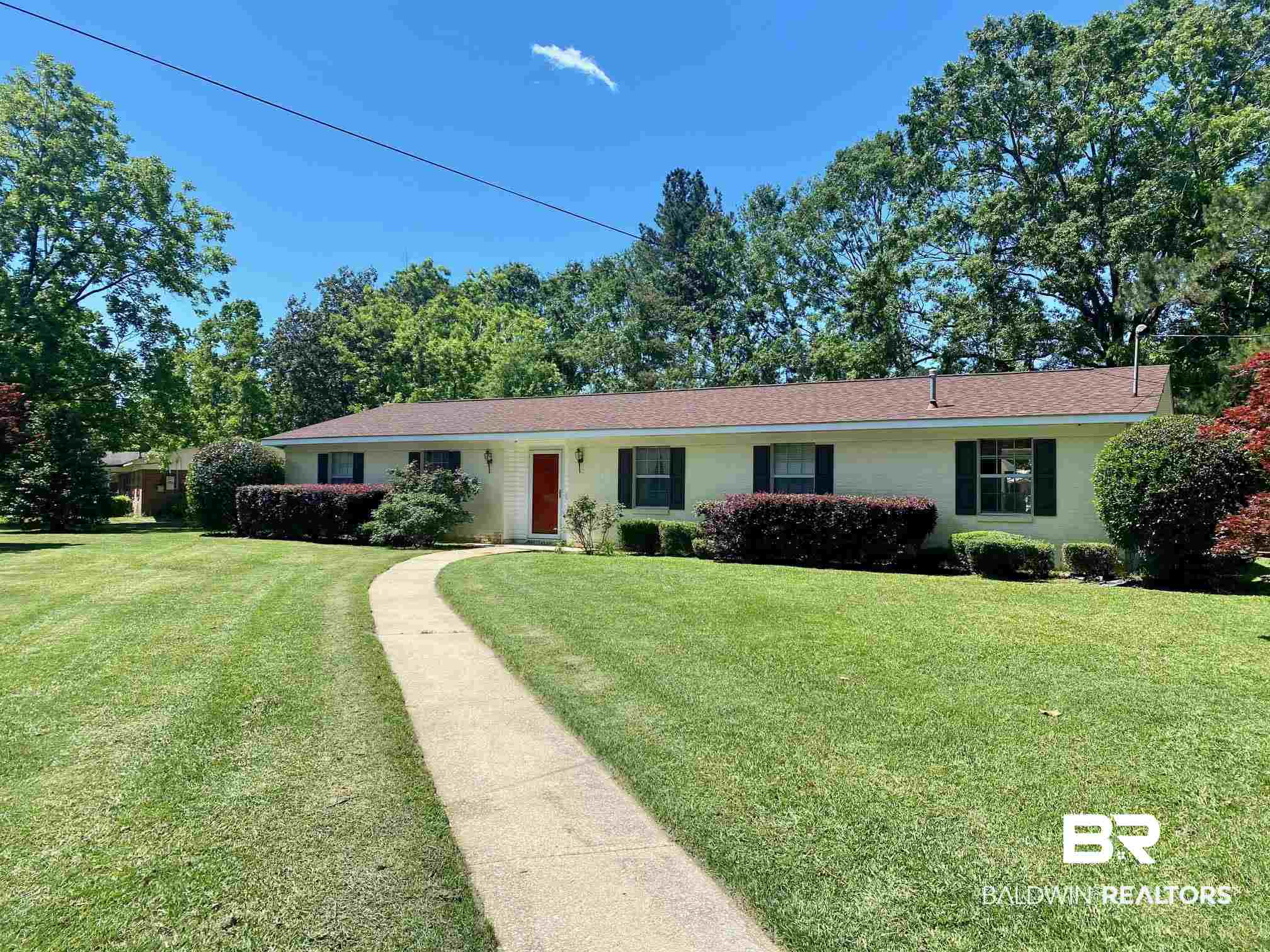 111 Avalon Street Brewton, AL 36426 - Photo 1 of 14