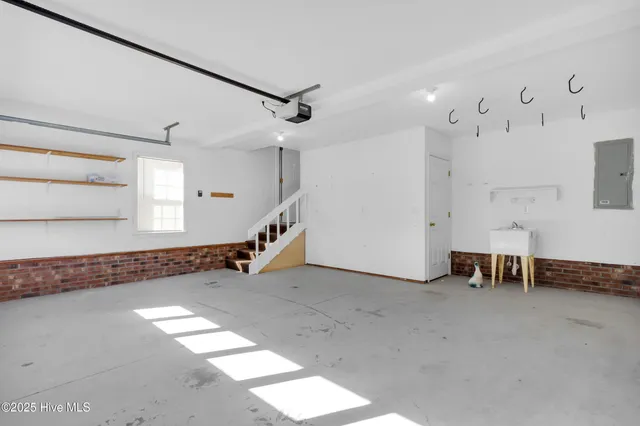 $295,000 | 119 Leonard Drive, New Bern, NC 28560