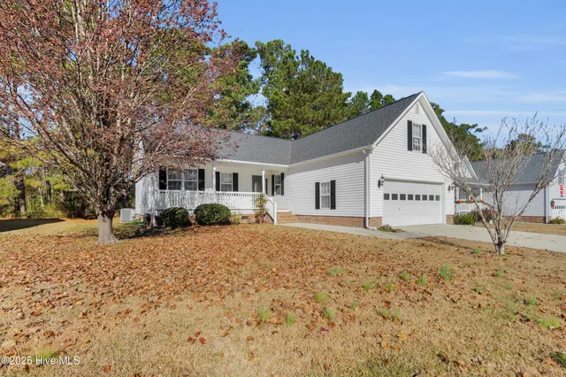 $295,000 | 119 Leonard Drive, New Bern, NC 28560