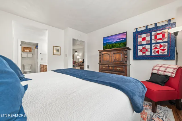 $379,000 | 102 Baskins Creek Bypass, Unit 507, Gatlinburg, TN 37738