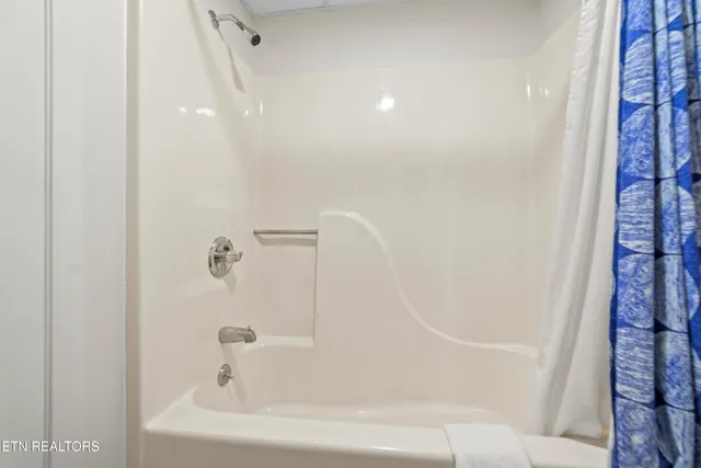 $379,000 | 102 Baskins Creek Bypass, Unit 507, Gatlinburg, TN 37738