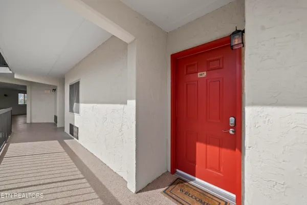 $364,000 | 102 Baskins Creek Bypass, Unit 507, Gatlinburg, TN 37738