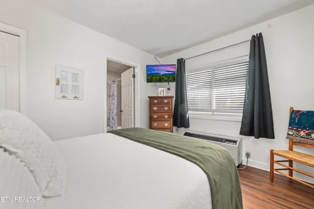 $379,000 | 102 Baskins Creek Bypass, Unit 507, Gatlinburg, TN 37738