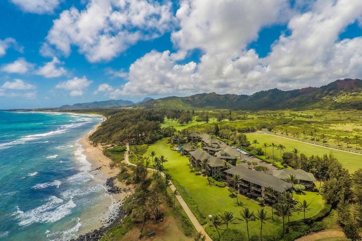 Kaha Lani is an ocean front resort in the heart of the Coconut Coast on East Kauai.