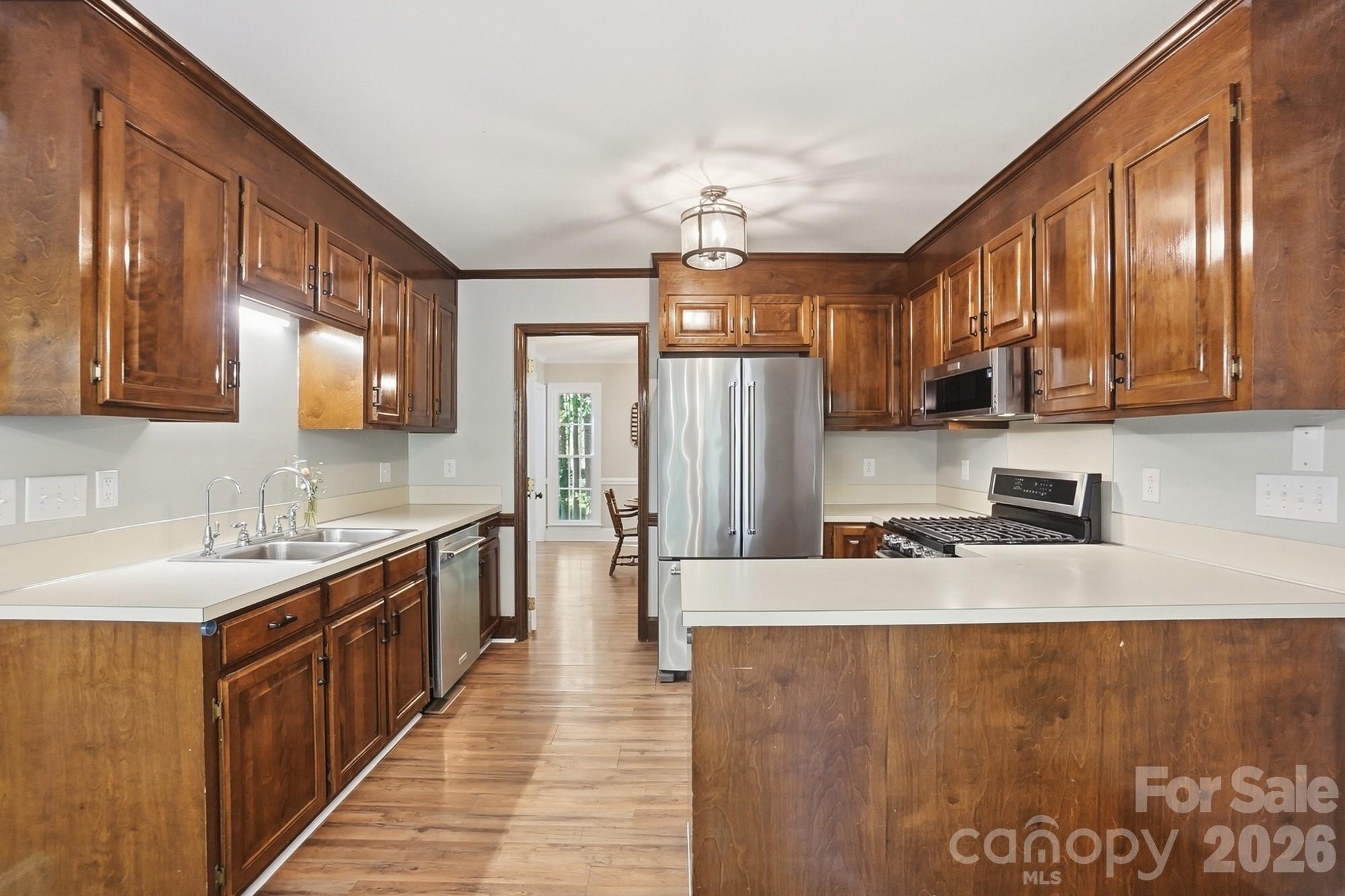 11103 Idlewild Road Matthews, NC 28105 - Photo 14 of 48