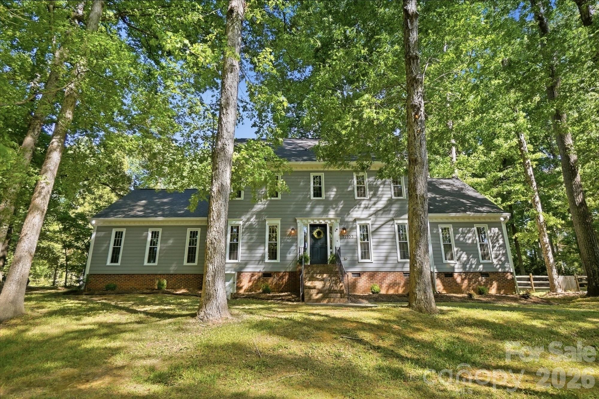 11103 Idlewild Road Matthews, NC 28105 - Photo 3 of 48