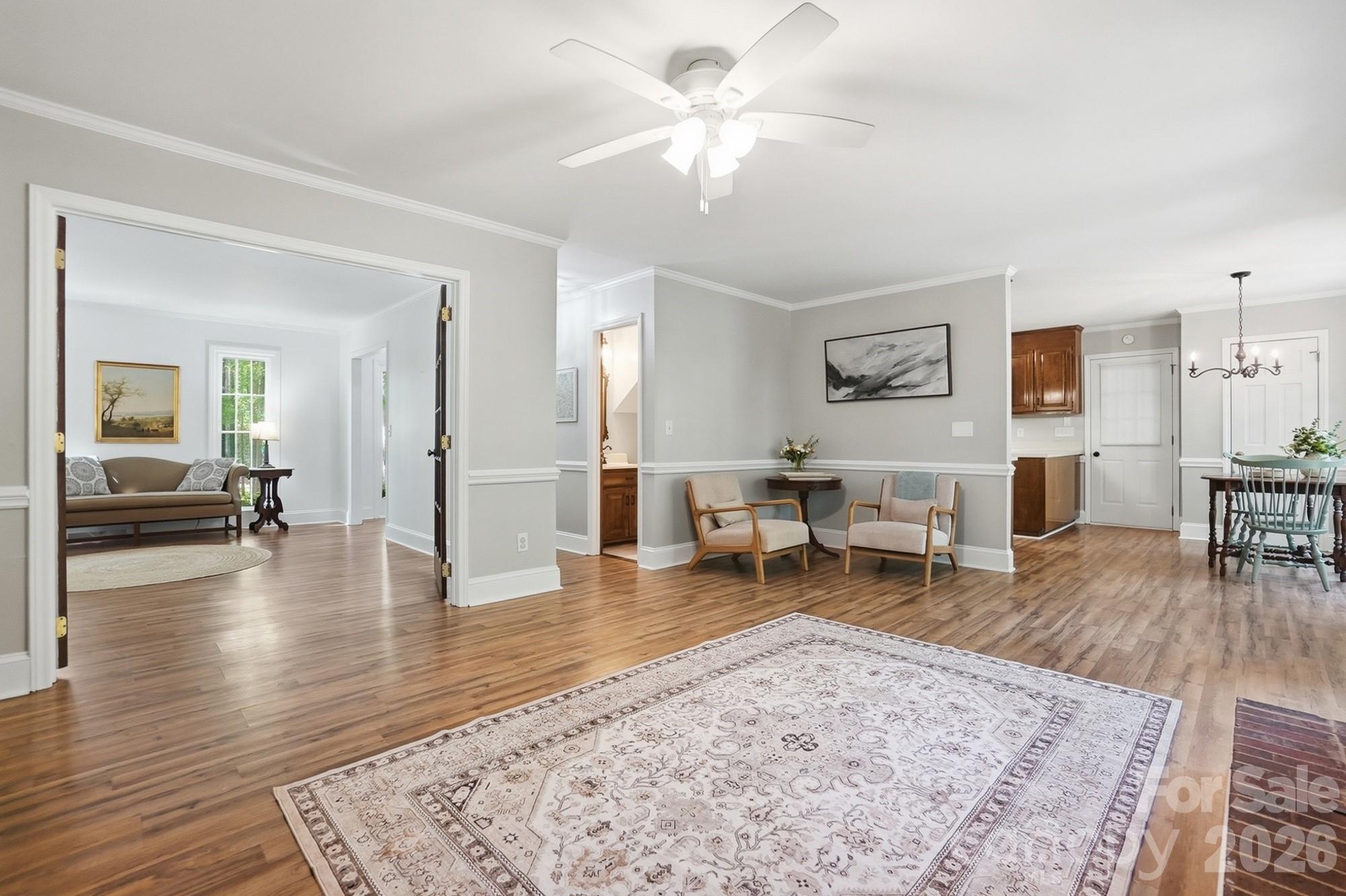 11103 Idlewild Road Matthews, NC 28105 - Photo 10 of 48