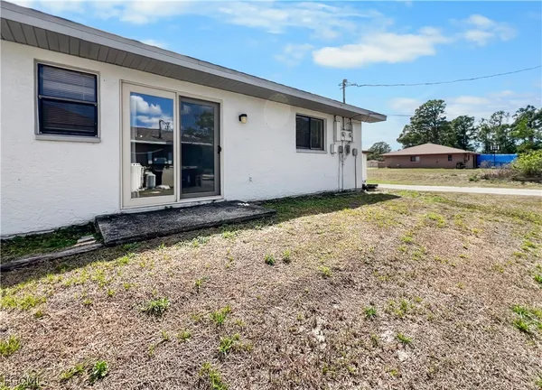 $1,449 | 2704 Owen Avenue South, Lehigh Acres, FL 33973