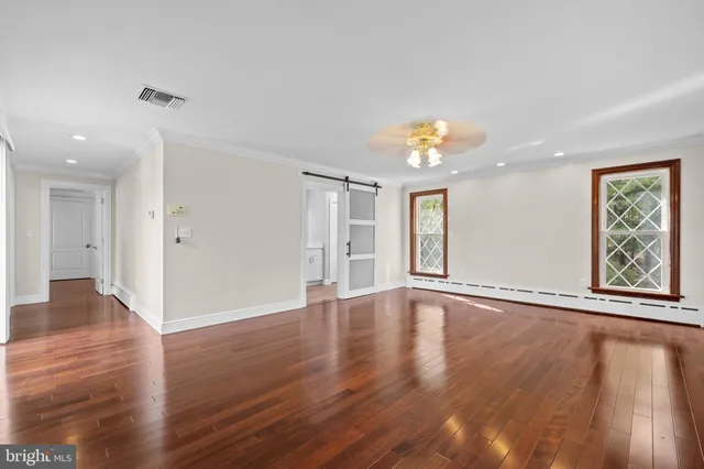 $850,000 | 2 Meng Road, Schwenksville, PA 19473