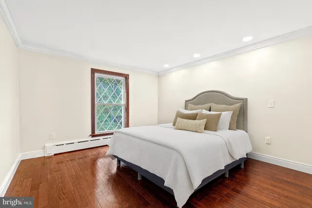 $850,000 | 2 Meng Road, Schwenksville, PA 19473