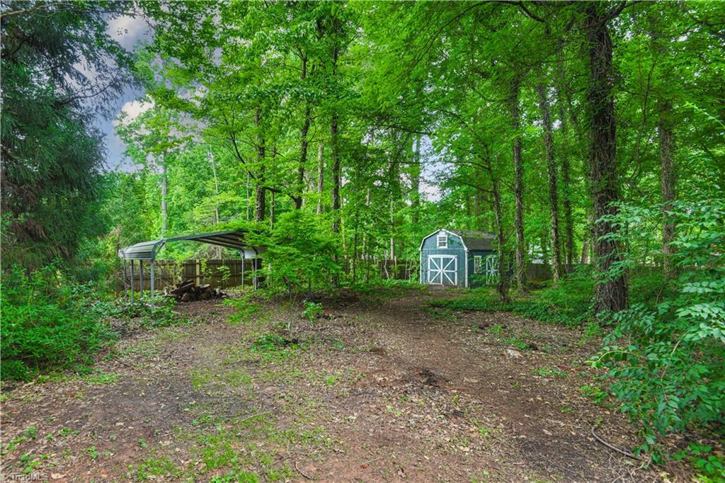5923 Ballinger Road Greensboro, NC 27410 - Photo 37 of 42
