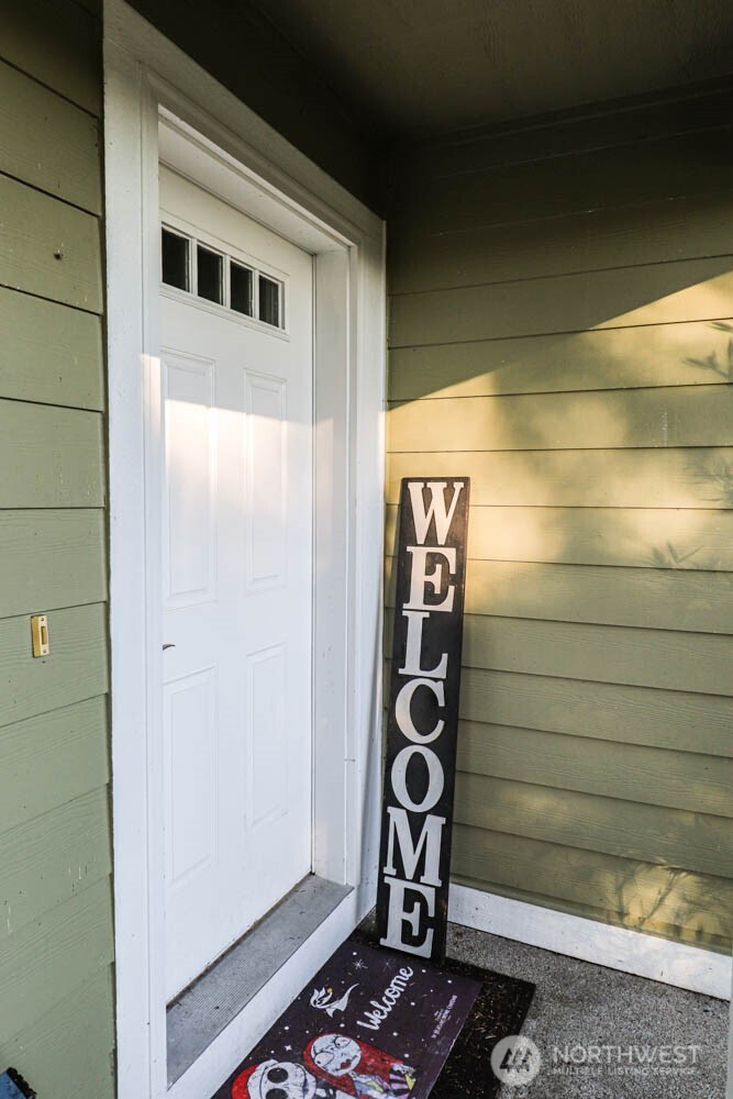 17211 Hound Dog Lane Southwest Rochester, WA 98579 - Photo 5 of 14