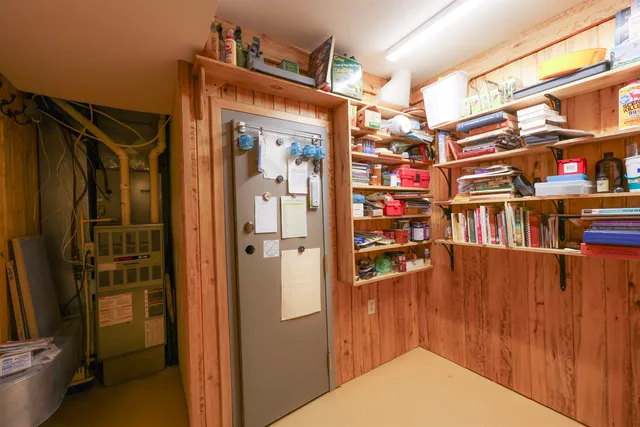 $289,900 | 12244 Leo's Road, Suring, WI 54174