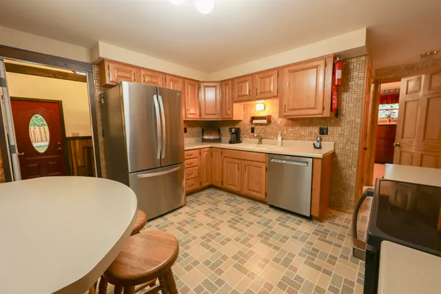 $289,900 | 12244 Leo's Road, Suring, WI 54174