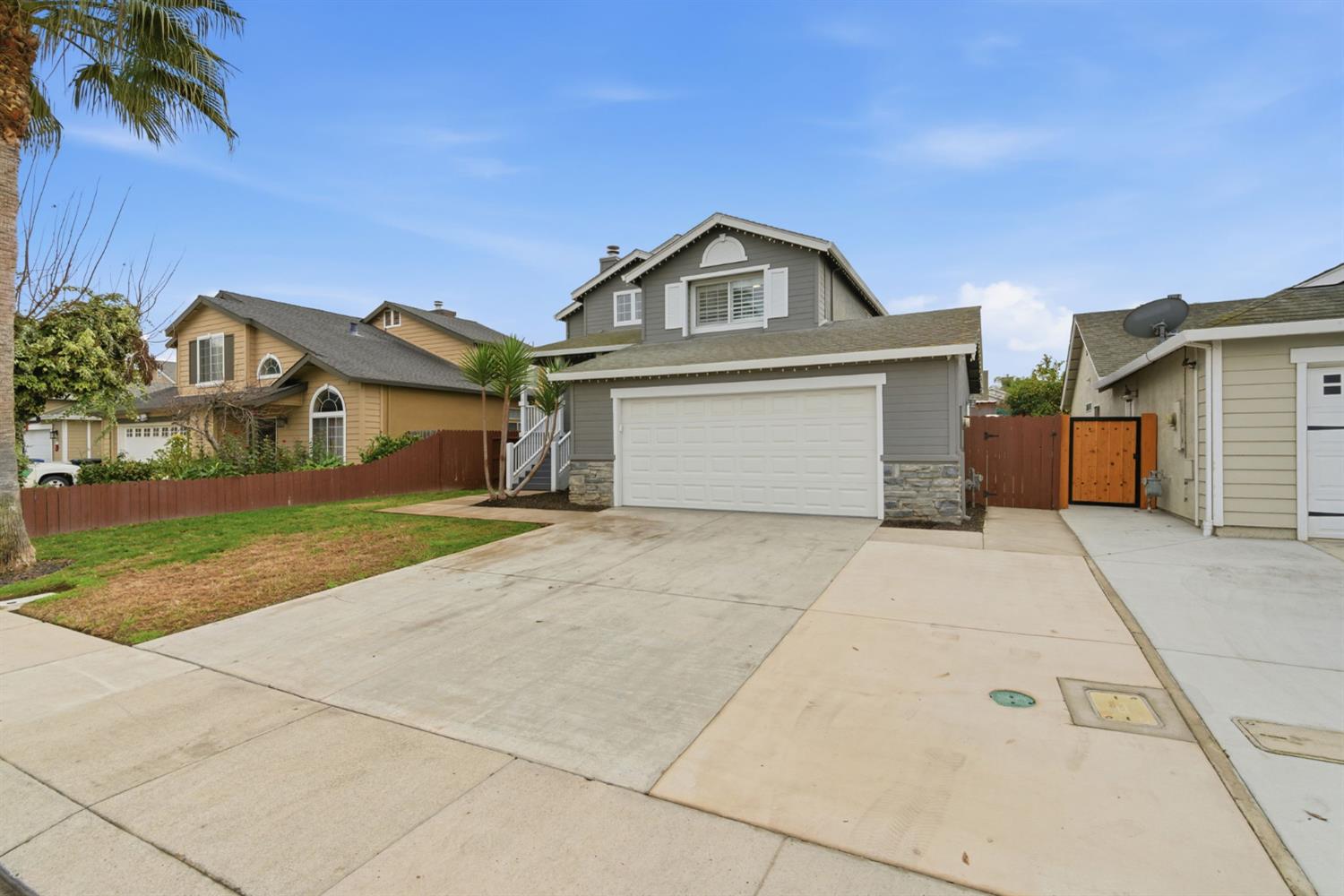 628 Crater Avenue Modesto, CA 95351 - Photo 4 of 56