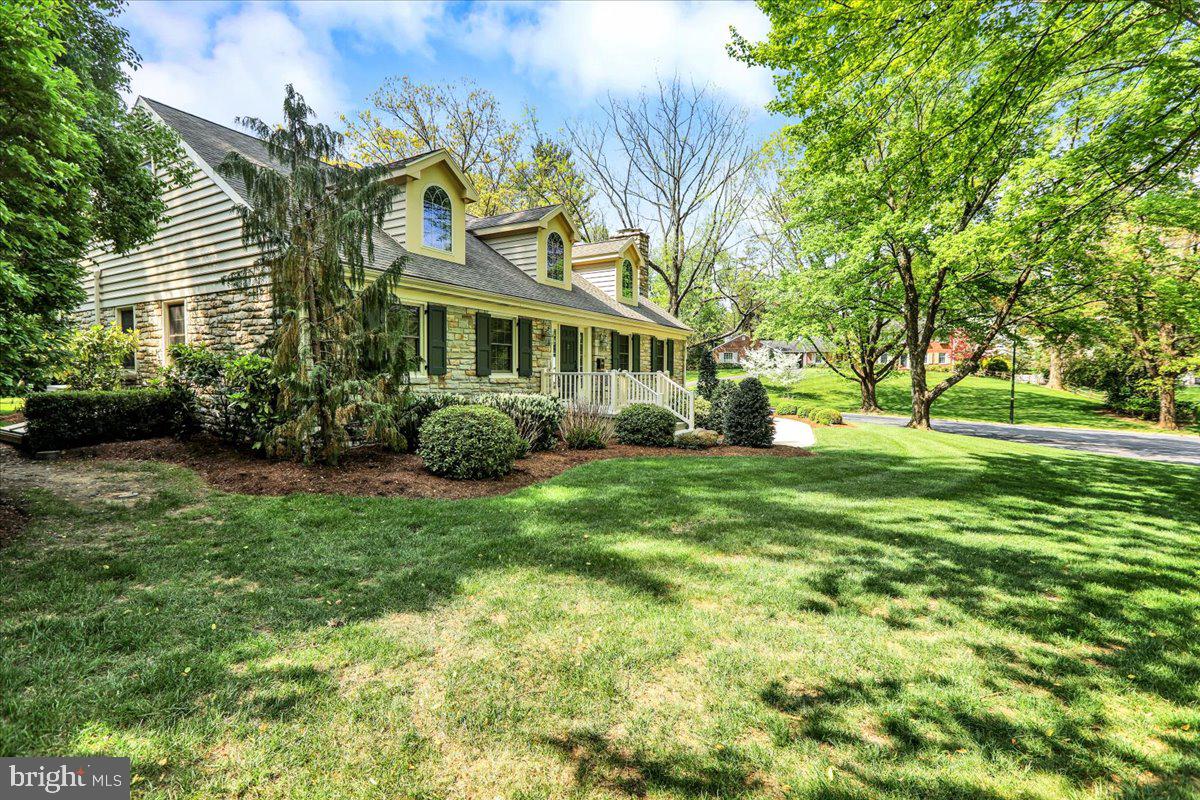 2 Cardinal Road Wyomissing, PA 19610 - Photo 46 of 51 a front view of a house with garden