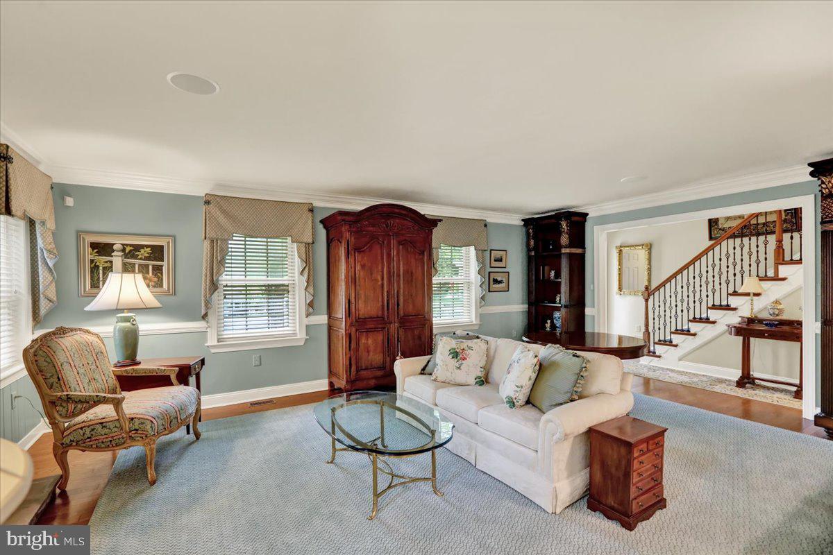 2 Cardinal Road Wyomissing, PA 19610 - Photo 8 of 51 a living room with furniture and a large window