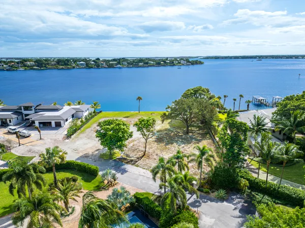 a view of an ocean with city view