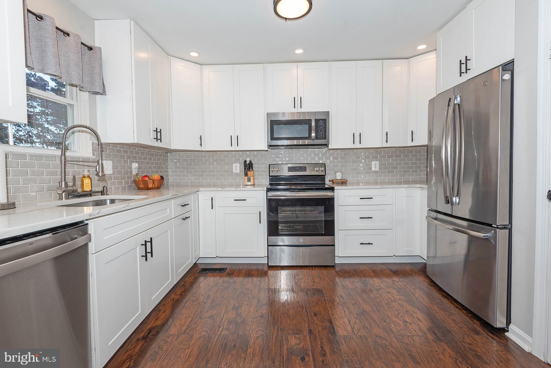 313 Winston Road Pasadena, MD 21122 - Photo 8 of 38 Gallery Image 8