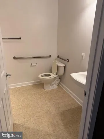 $249,999 | 6185 Willow Place, Unit 105, Bealeton, VA 22712