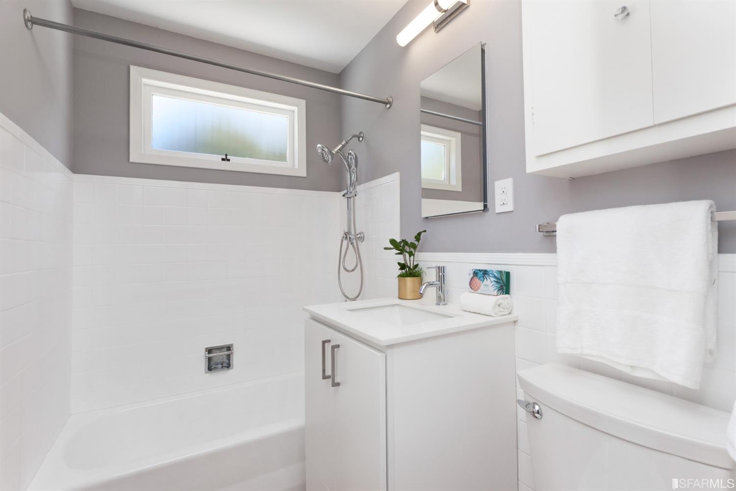 79 Knollview Way San Francisco, CA 94131 - Photo 13 of 17