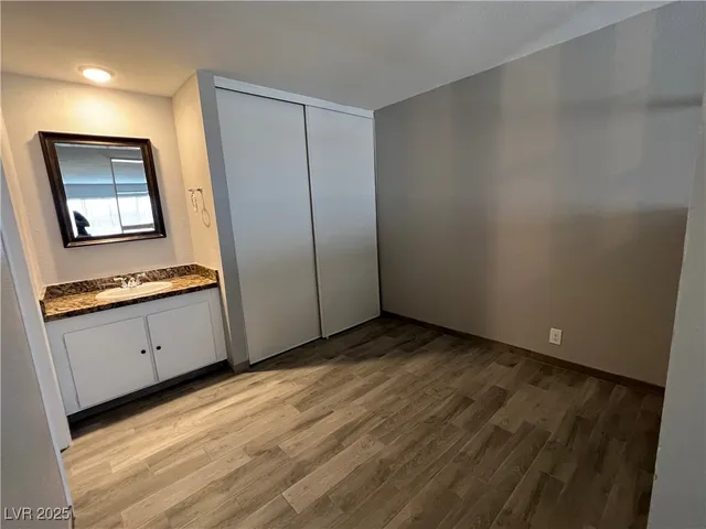 $900 | 4600 South University Center Drive, Unit 137, Las Vegas, NV 89119