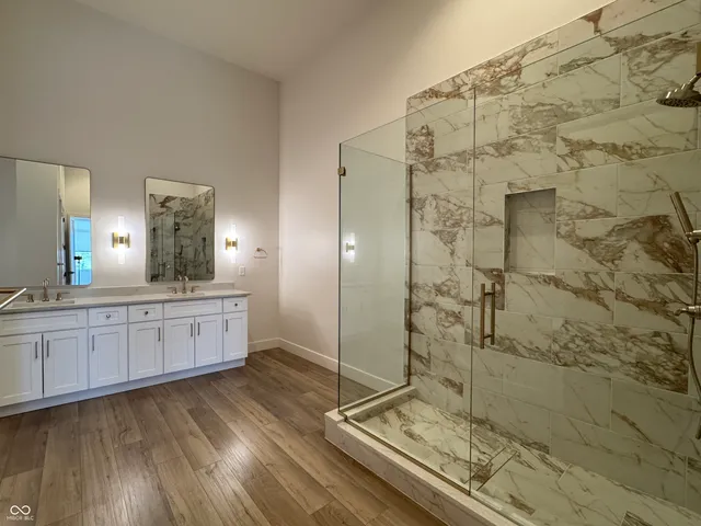 $860,000 | 1155 South Rangeline Road, Unit 503, Carmel, IN 46032