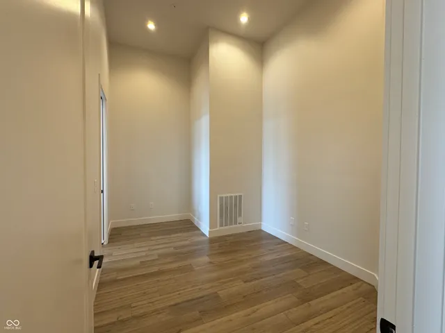 $860,000 | 1155 South Rangeline Road, Unit 503, Carmel, IN 46032