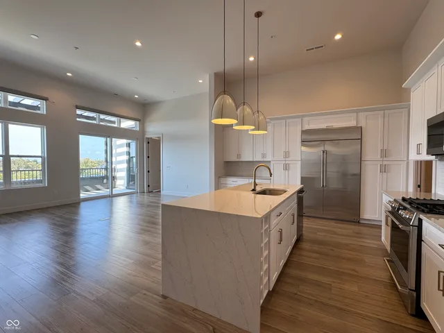 $860,000 | 1155 South Rangeline Road, Unit 503, Carmel, IN 46032