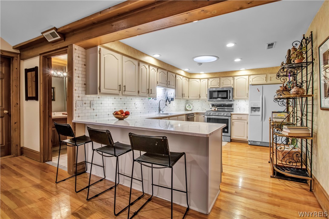 417 Summer Street Buffalo, NY 14213 - Photo 11 of 20