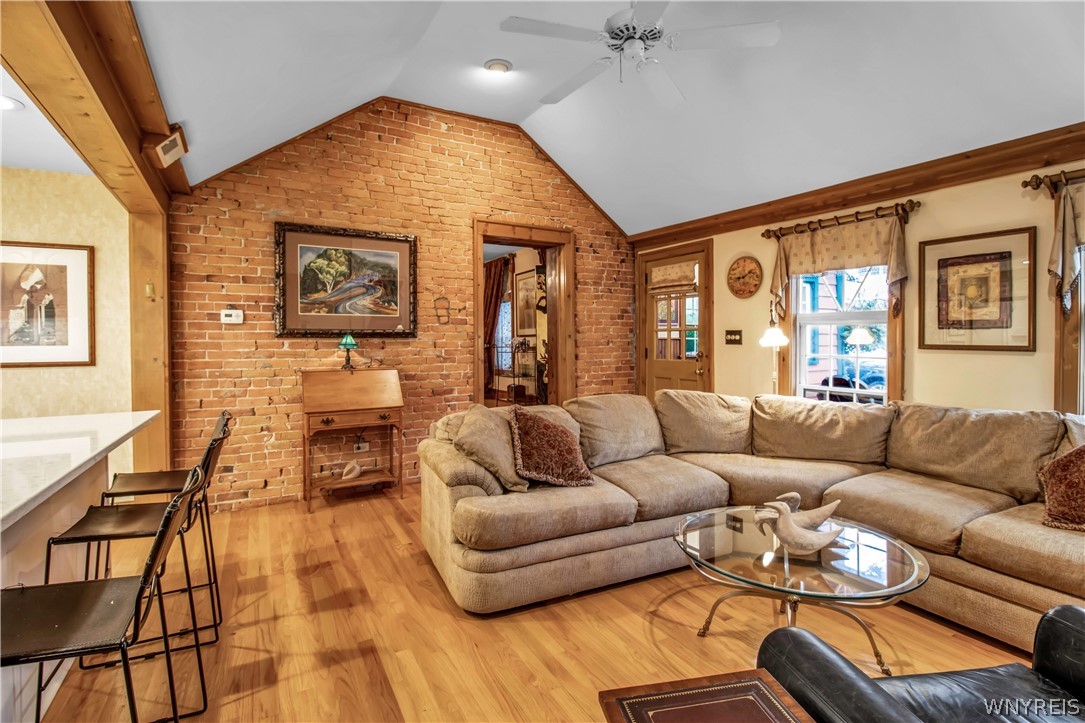 417 Summer Street Buffalo, NY 14213 - Photo 13 of 20