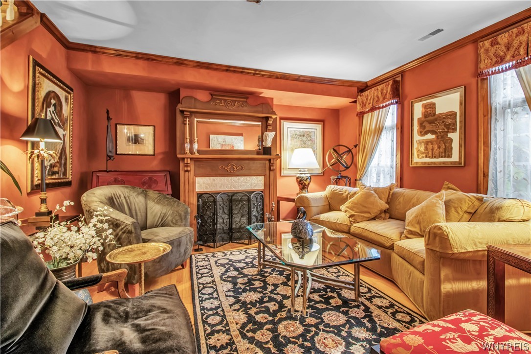 417 Summer Street Buffalo, NY 14213 - Photo 4 of 20